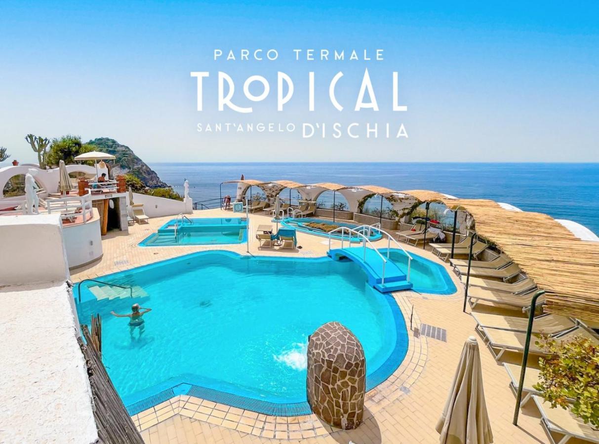 לינה וארוחת בוקר איסקיה Parco Termale Tropical מראה חיצוני תמונה